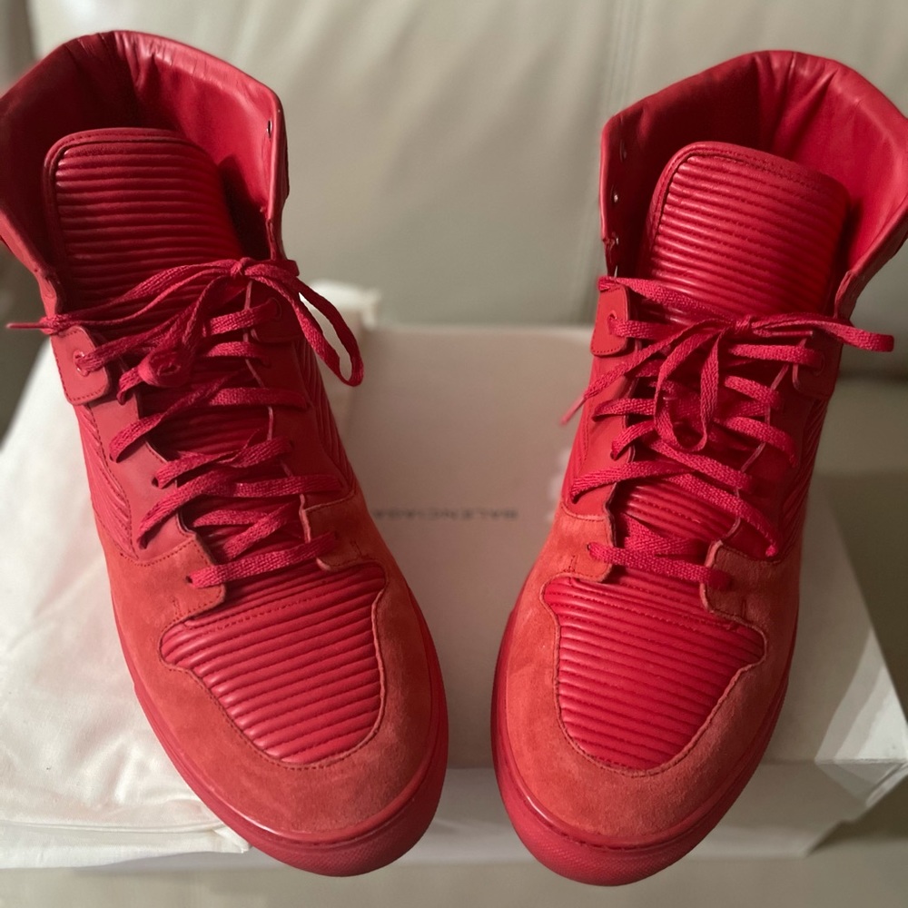 Balenciaga pleated men’s sneakers